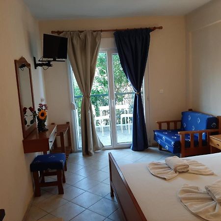 Hotel Flesvos Пефкохорі Екстер'єр фото