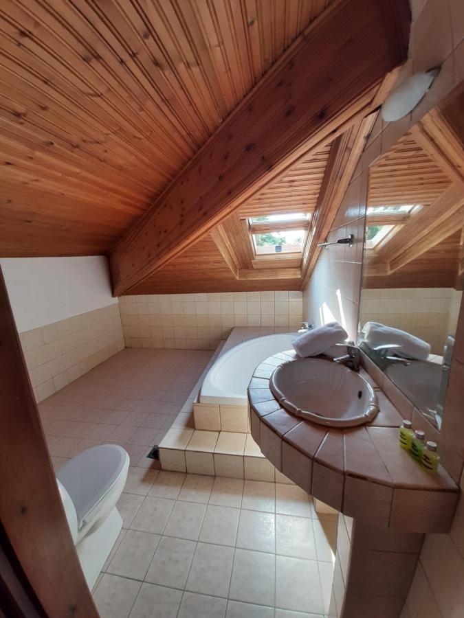 Hotel Flesvos Пефкохорі Екстер'єр фото