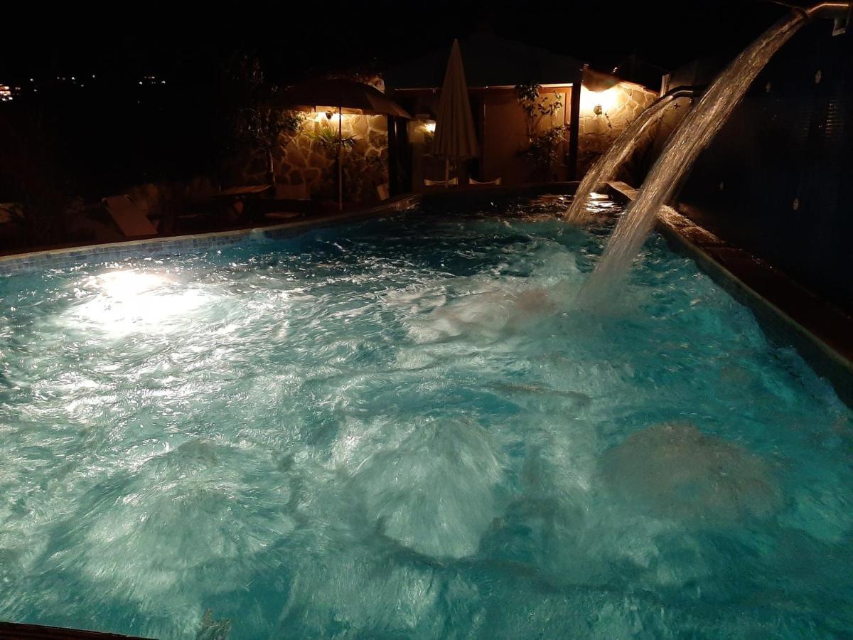 Hotel Flesvos Пефкохорі Екстер'єр фото