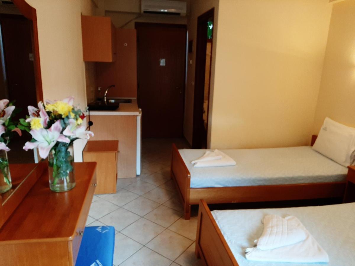 Hotel Flesvos Пефкохорі Екстер'єр фото