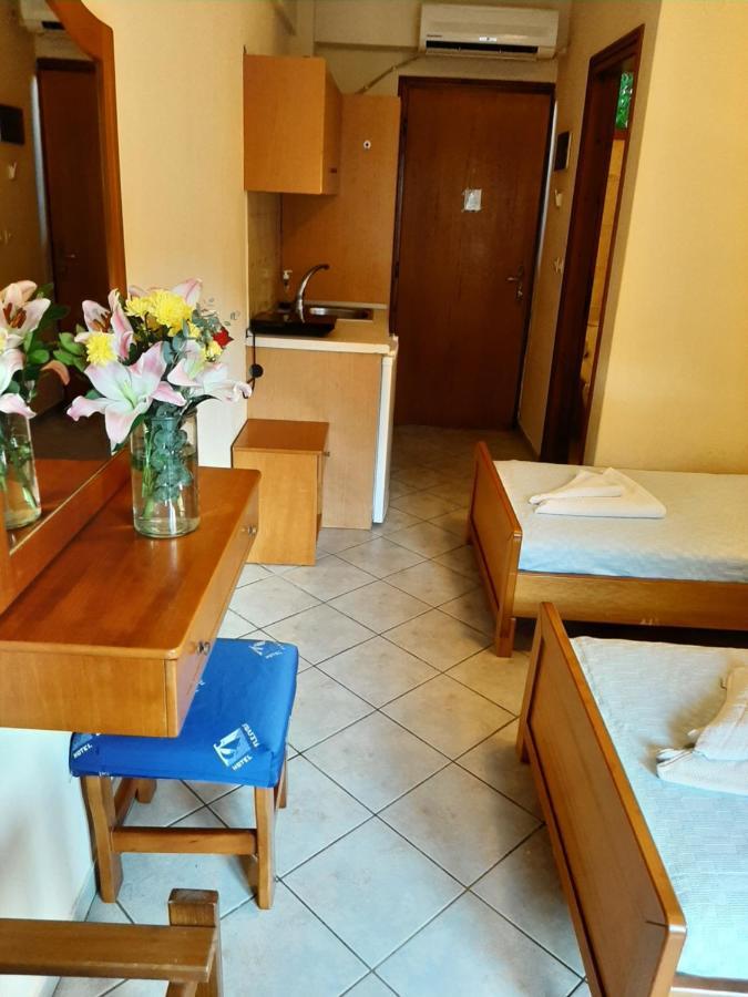 Hotel Flesvos Пефкохорі Екстер'єр фото