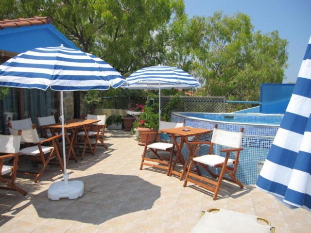 Hotel Flesvos Пефкохорі Номер фото